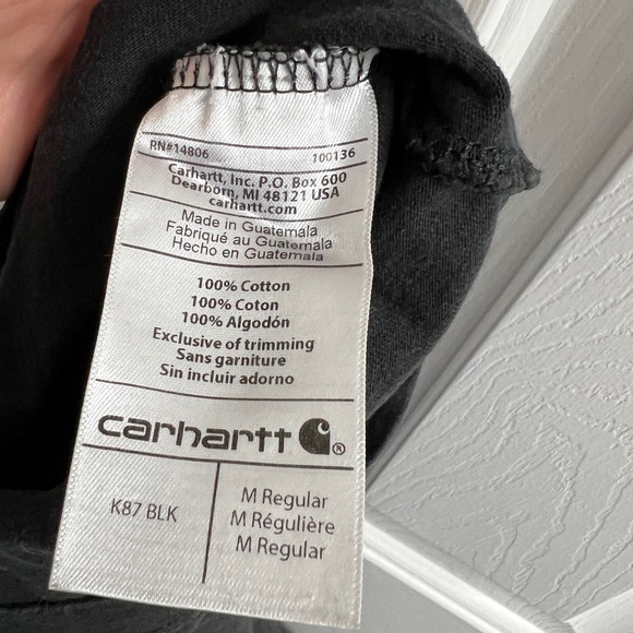 Carhartt Men's Classic Black Tee with Pocket - Picture 7 of 7
